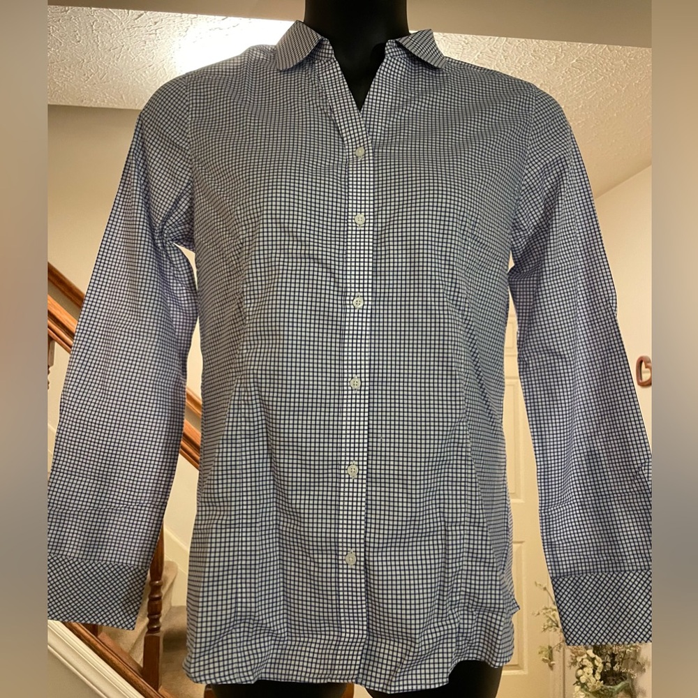 NWT Cutter & Buck Women’s Long-Sleeved Blouse - Size Large